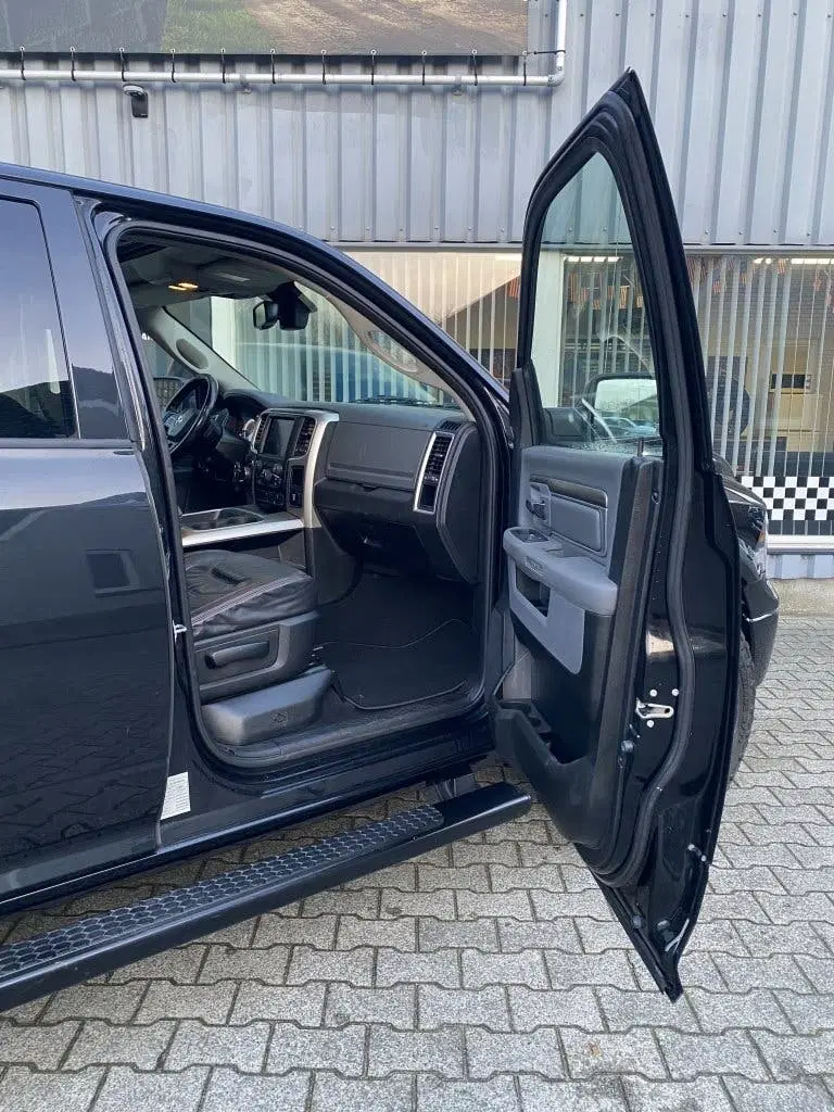 Dodge RAM 5.7 V8 4x4 Black Edition N.A.P. (bj 2020) uit 2020, foto 15