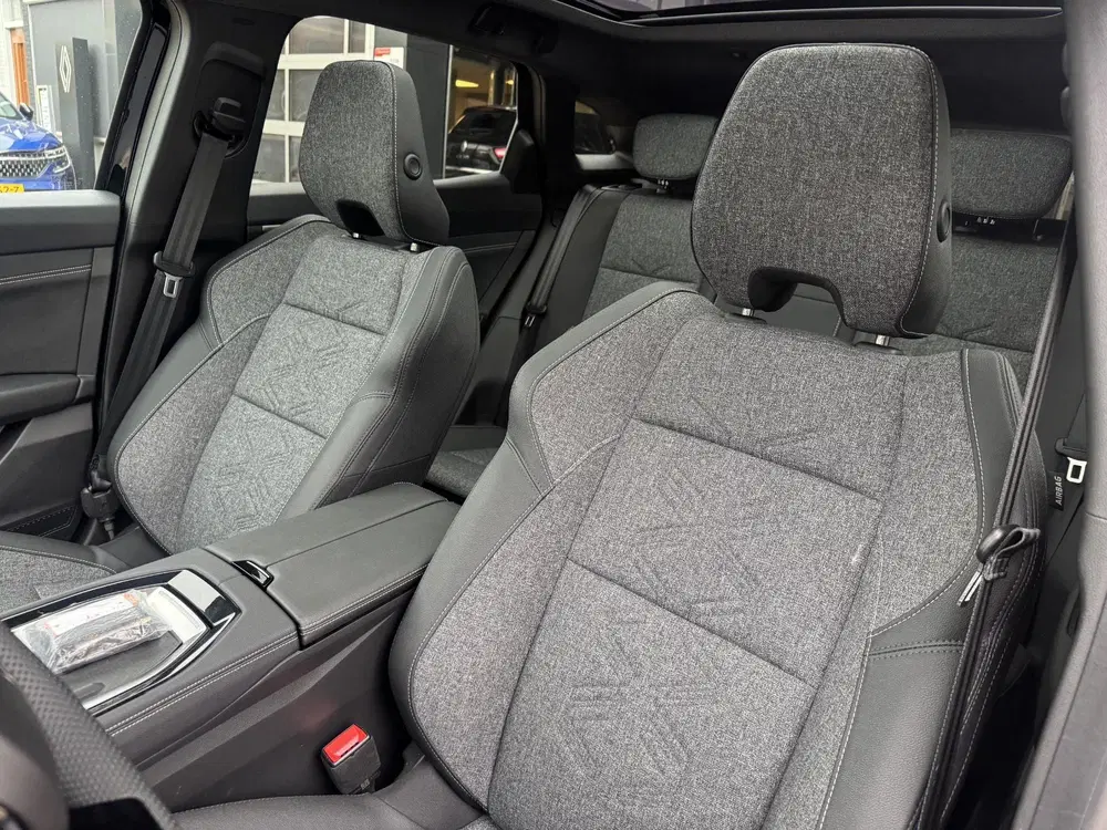Renault Austral 1.3 mild 150 X-Tronic Techno+Pack Comfort+ uit 2026, foto 11
