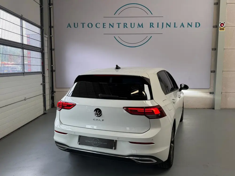 Volkswagen Golf 1.5 TSI Life Business, Camera, Stoel/stuurve uit 2020, foto 9