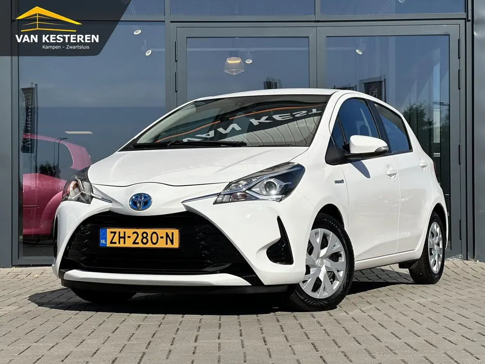 Toyota Yaris 1.5 Hybrid 100pk CVT Active | Cam. | Cruise C. uit 2019
