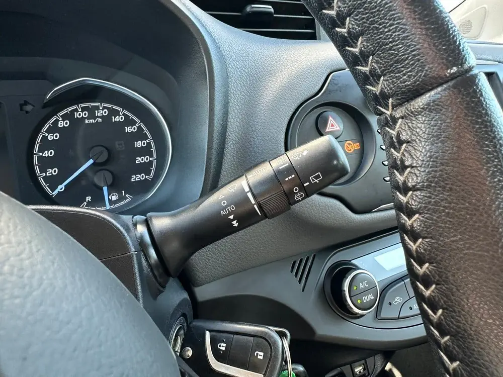 Toyota Yaris 1.5 Hybrid 100pk CVT Active | Cam. | Cruise C. uit 2019, foto 10
