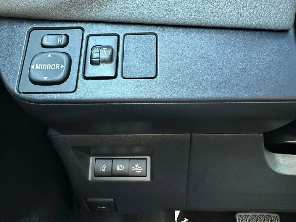 Toyota Yaris 1.5 Hybrid 100pk CVT Active | Cam. | Cruise C. uit 2019, foto 17