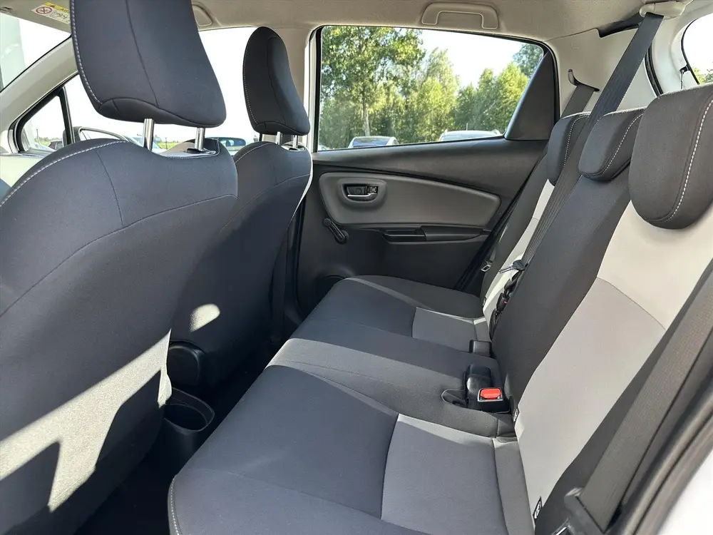 Toyota Yaris 1.5 Hybrid 100pk CVT Active | Cam. | Cruise C. uit 2019, foto 19