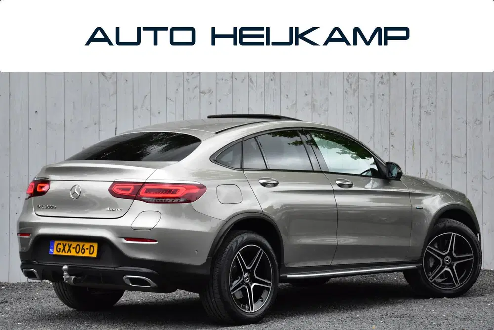 Mercedes-Benz GLC GLC-klasse Coupé 300e 4MATIC Business Solu uit 2021, foto 2