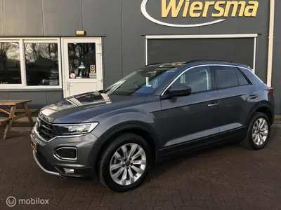 Volkswagen T-Roc 1.0 TSI Style panoramadak, camera uit 2021