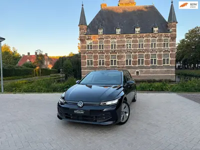 Volkswagen Golf 1.5 TSI Life Edition|CLIMA|GROOT SCHERM|CARP uit 2024