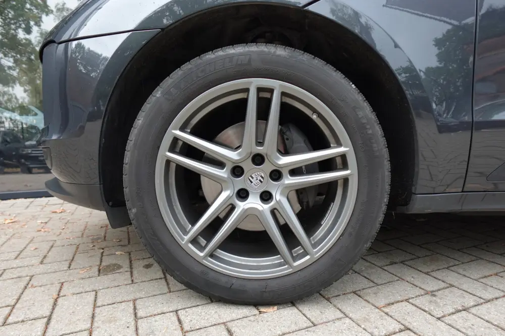 Porsche Macan Porsche Macan 2.0 PANO SPORT CHRONO VOL uit 2020, foto 15