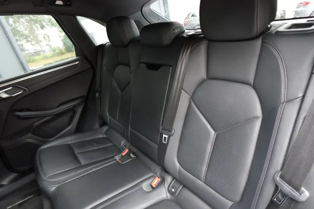 Porsche Macan Porsche Macan 2.0 PANO SPORT CHRONO VOL uit 2020, foto 6