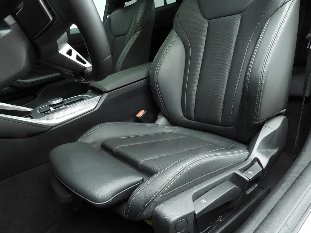 BMW 4-serie Coupé 420i uit 2025, foto 17