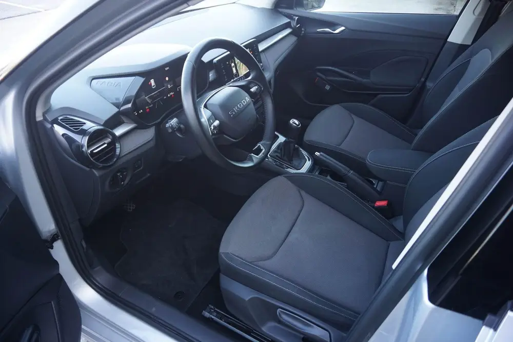 Skoda Fabia 1.0 TSI 95pk Business Edition uit 2025, foto 4