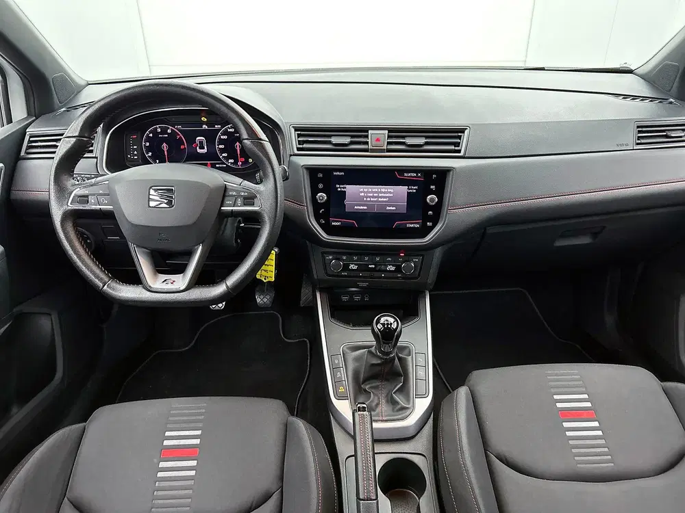 SEAT Arona 1.5 TSI EVO FR Business Intense uit 2019, foto 15