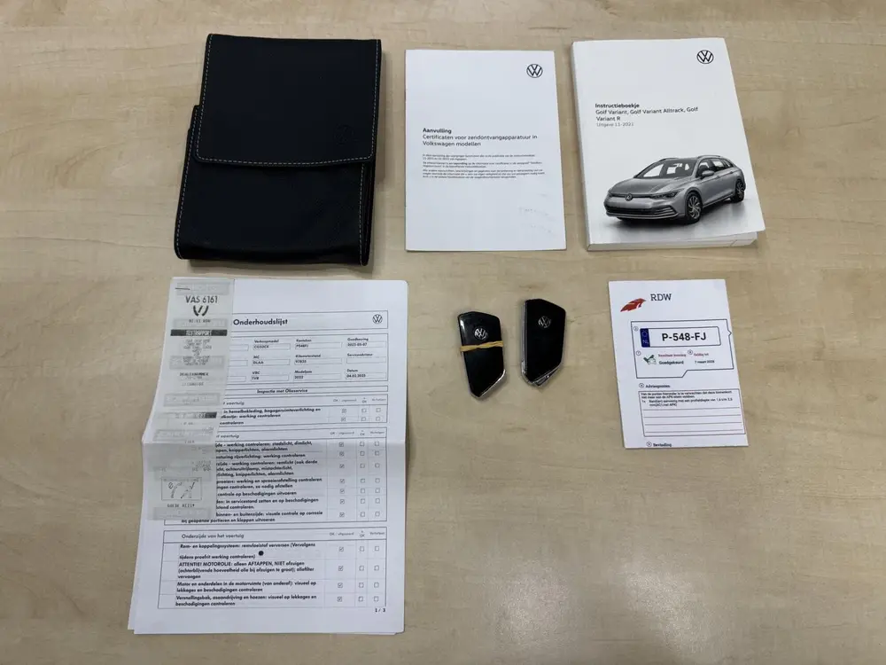 Volkswagen Golf Variant 1.0 TSI Life | Carplay | Adaptive cr uit 2022, foto 4