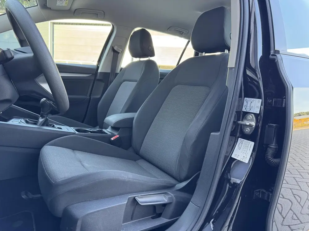 Volkswagen Golf Variant 1.0 TSI Life | Carplay | Adaptive cr uit 2022, foto 5