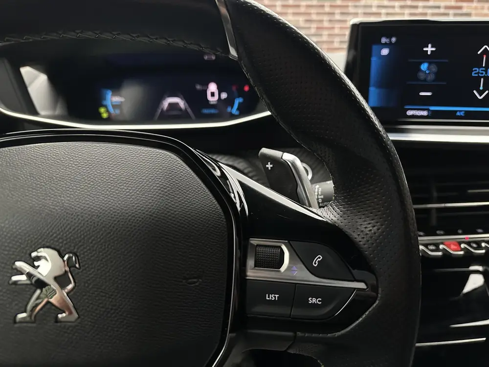 Peugeot 2008 1.2 PureTech GT Line Automaat Cruise Navi uit 2021, foto 11