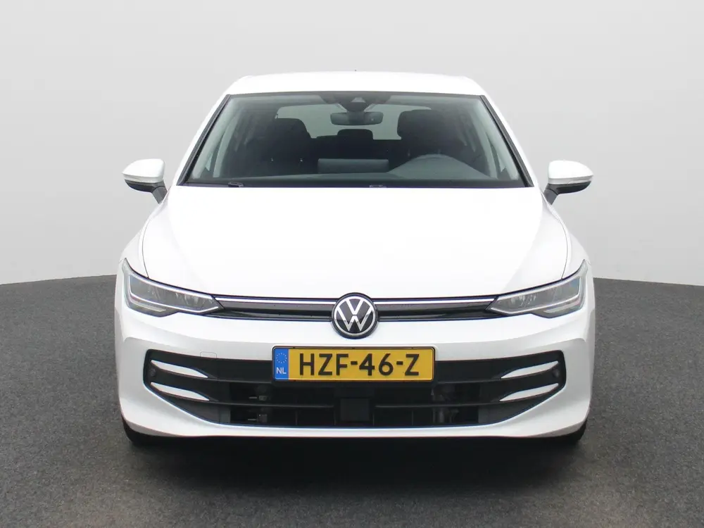 Volkswagen Golf 1.5 eHybrid Life Edition uit 2025, foto 3