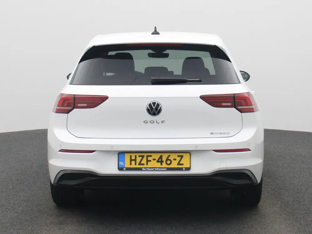 Volkswagen Golf 1.5 eHybrid Life Edition uit 2025, foto 5