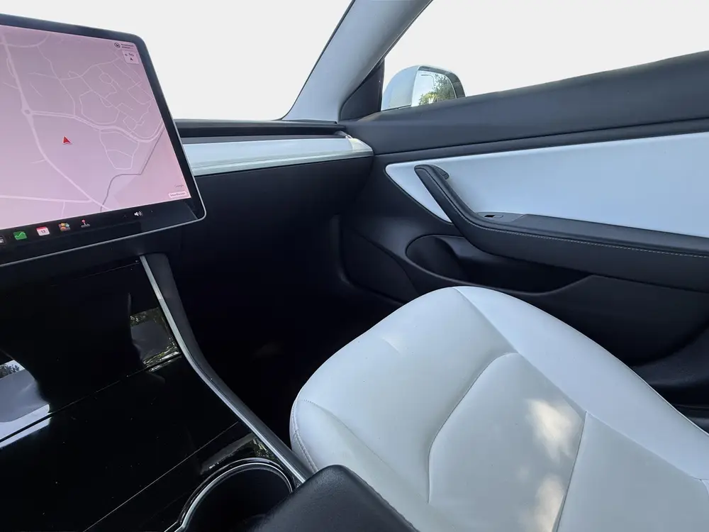 Tesla Model 3 Standard RWD Plus 60 kWh | SOH 84,8% | Trekhaa uit 2019, foto 18