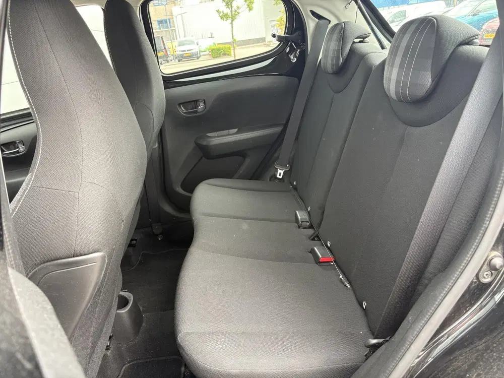 Peugeot 108 1.0 e-VTi Blue Lease Executive uit 2019, foto 12