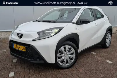 Toyota Aygo X 1.0 VVT-i MT Play uit 2024
