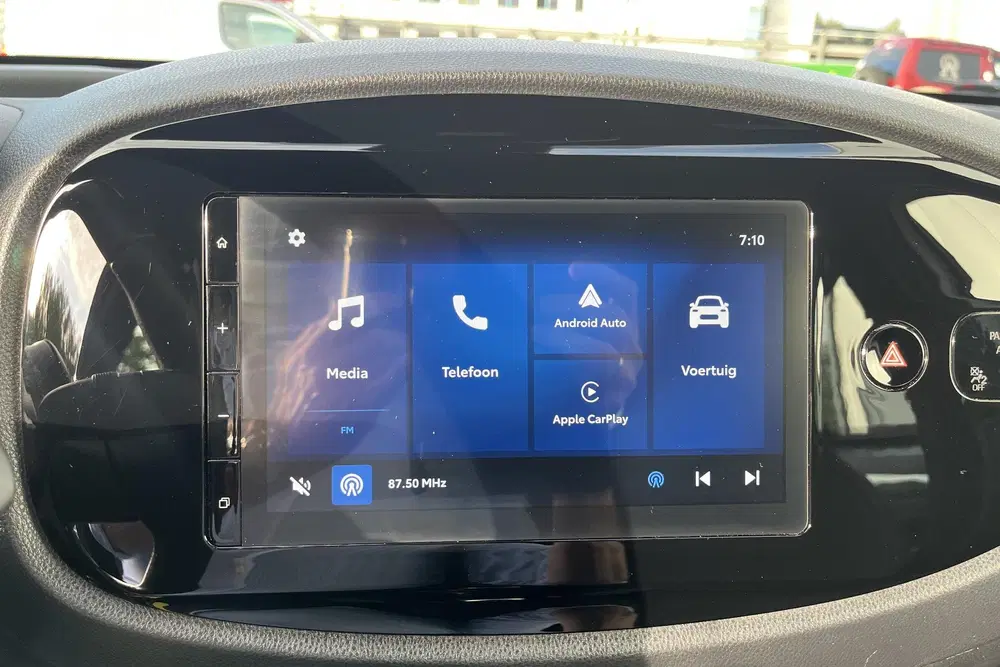 Toyota Aygo X 1.0 VVT-i MT Play uit 2024, foto 12