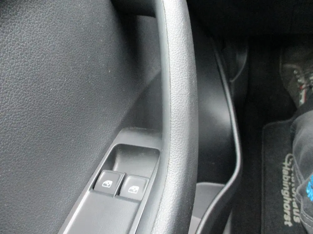 Skoda Fabia NFM5FM5CF0074BIN1C7A uit 2021, foto 9