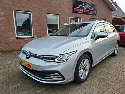 Volkswagen Golf Variant 1.0 TSI Life. Zeer netjes en luxe o. uit 2022