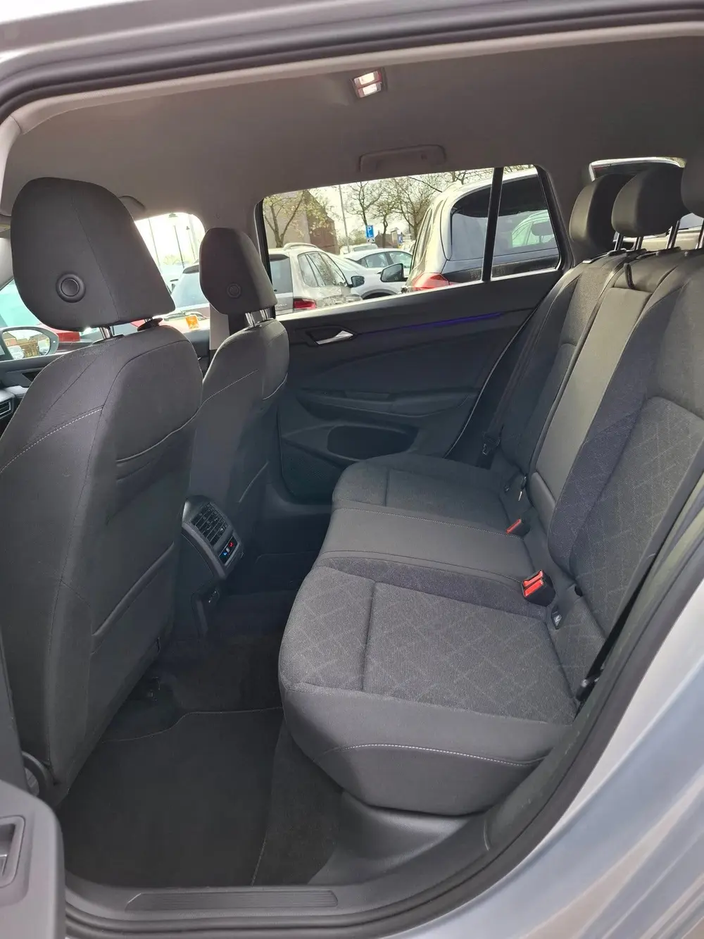 Volkswagen Golf Variant 1.0 TSI Life. Zeer netjes en luxe o. uit 2022, foto 5