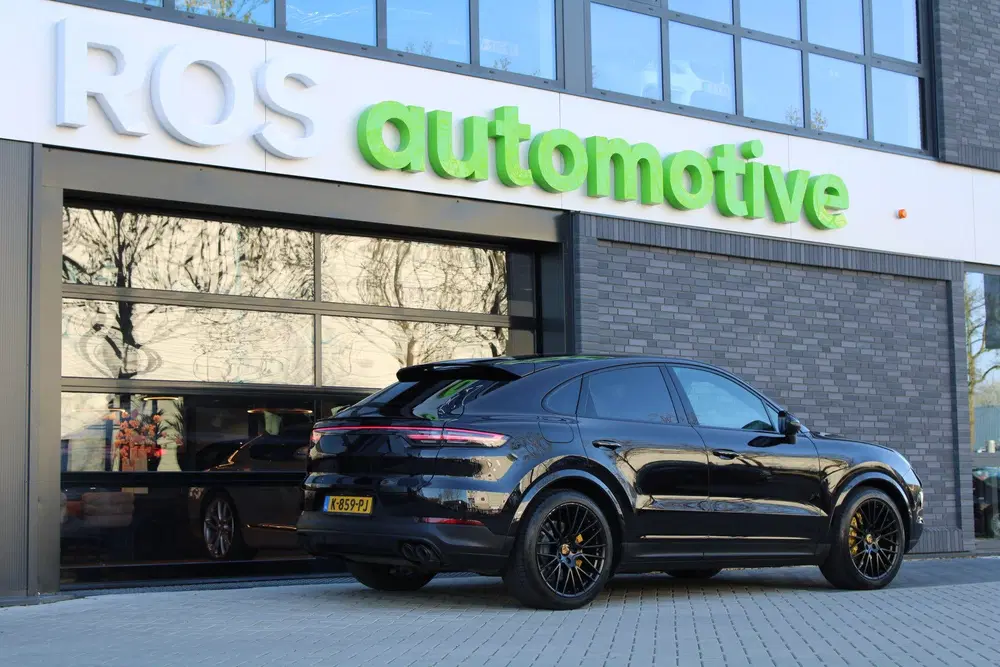 Porsche Cayenne Cayenne Coupé 3.0 E-Hybrid uit 2021, foto 2