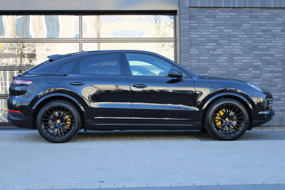Porsche Cayenne Cayenne Coupé 3.0 E-Hybrid uit 2021, foto 8