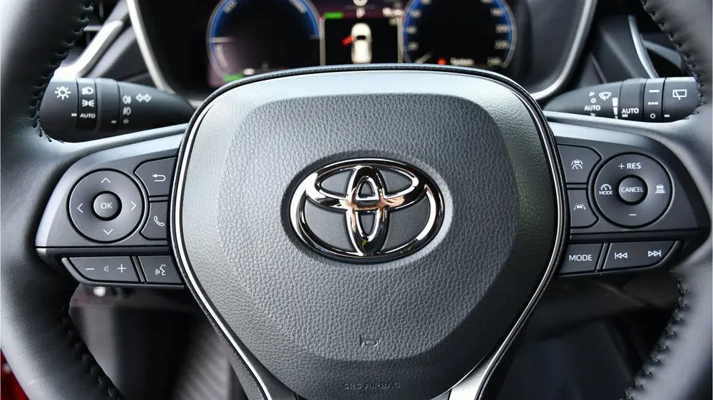 Toyota Corolla Cross Hybrid 140 Dynamic Automaat 140pk uit 2026, foto 16