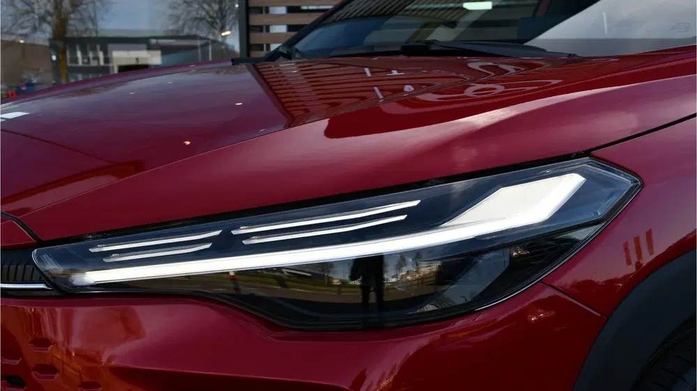 Toyota Corolla Cross Hybrid 140 Dynamic Automaat 140pk uit 2026, foto 9