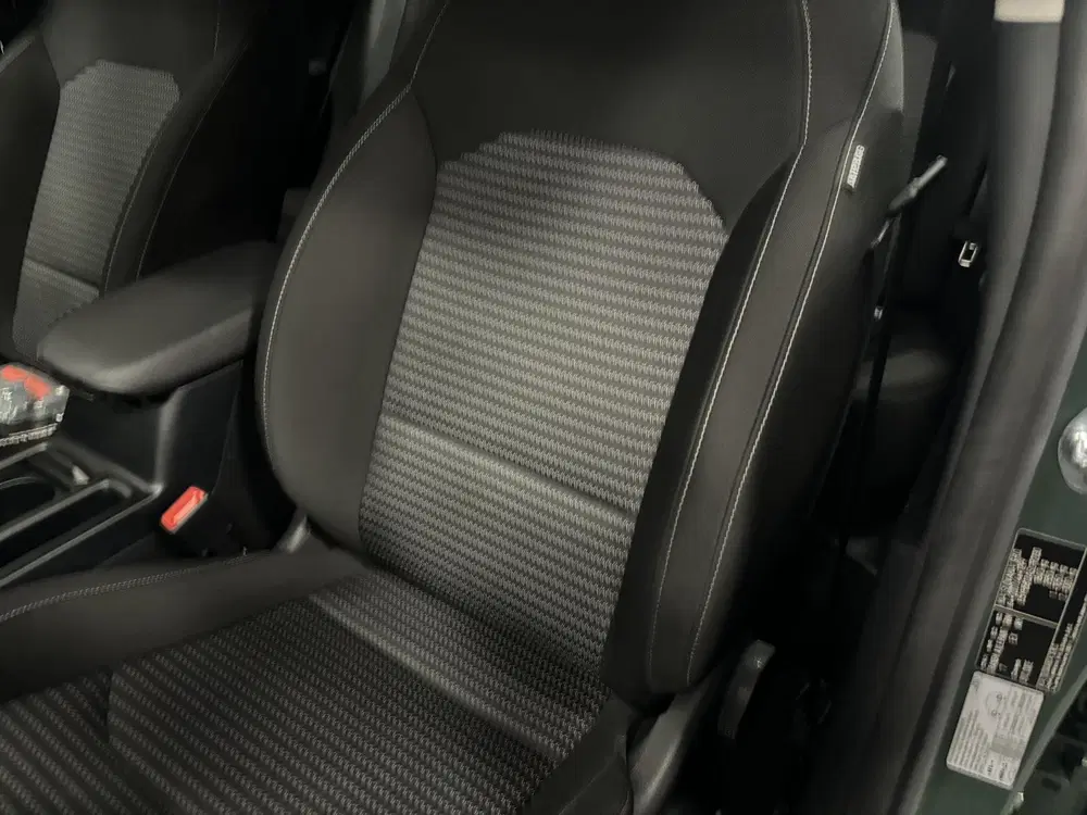 Kia Ceed 1.0 T-GDi DynamicLine uit 2024, foto 2