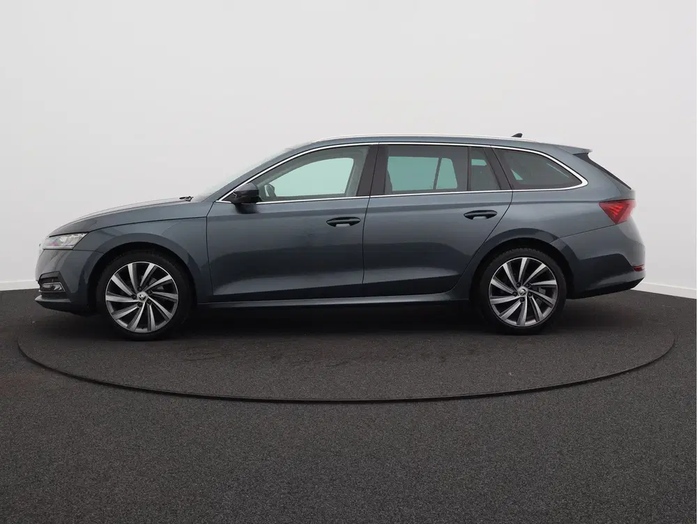 Skoda Octavia 1.0 e-TSI Business Edition Plus uit 2021, foto 11