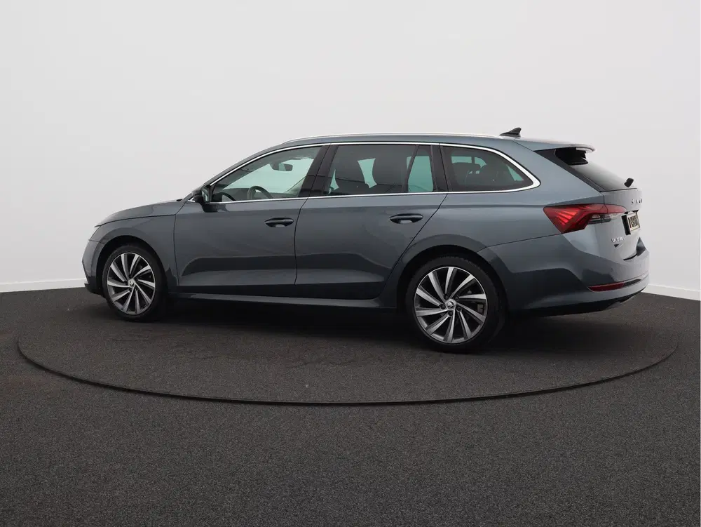 Skoda Octavia 1.0 e-TSI Business Edition Plus uit 2021, foto 14