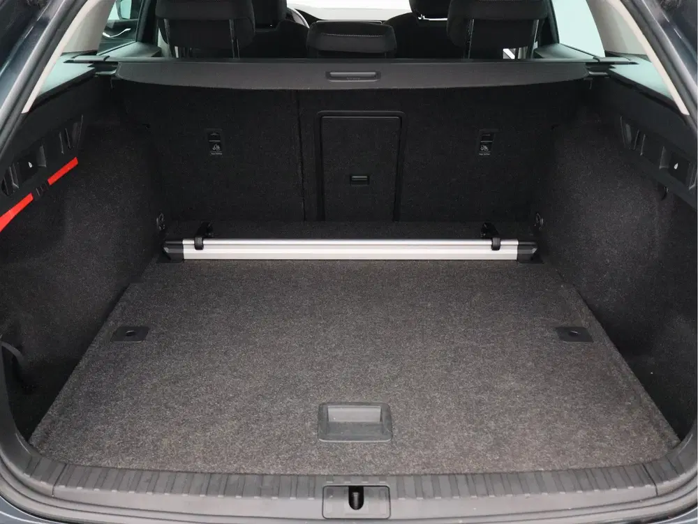 Skoda Octavia 1.0 e-TSI Business Edition Plus uit 2021, foto 17