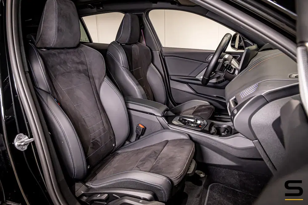 BMW 1-serie 120 M Sport Pro uit 2025, foto 11