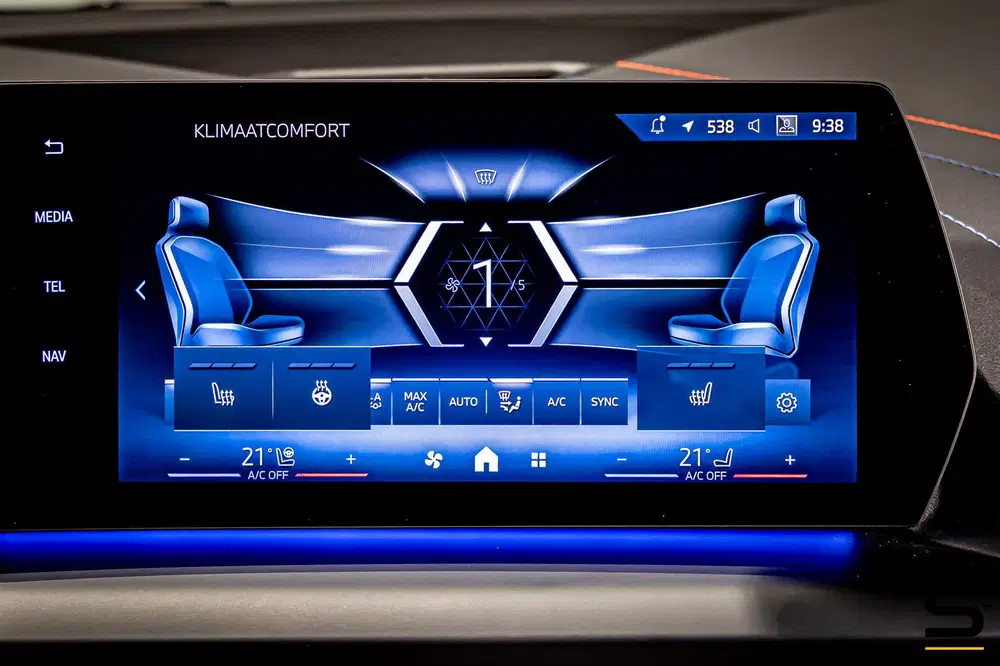 BMW 1-serie 120 M Sport Pro uit 2025, foto 15