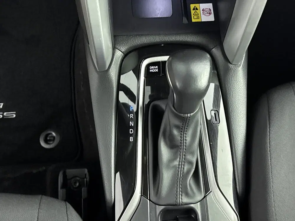 Toyota Corolla Cross Hybrid 140 Dynamic uit 2024, foto 13
