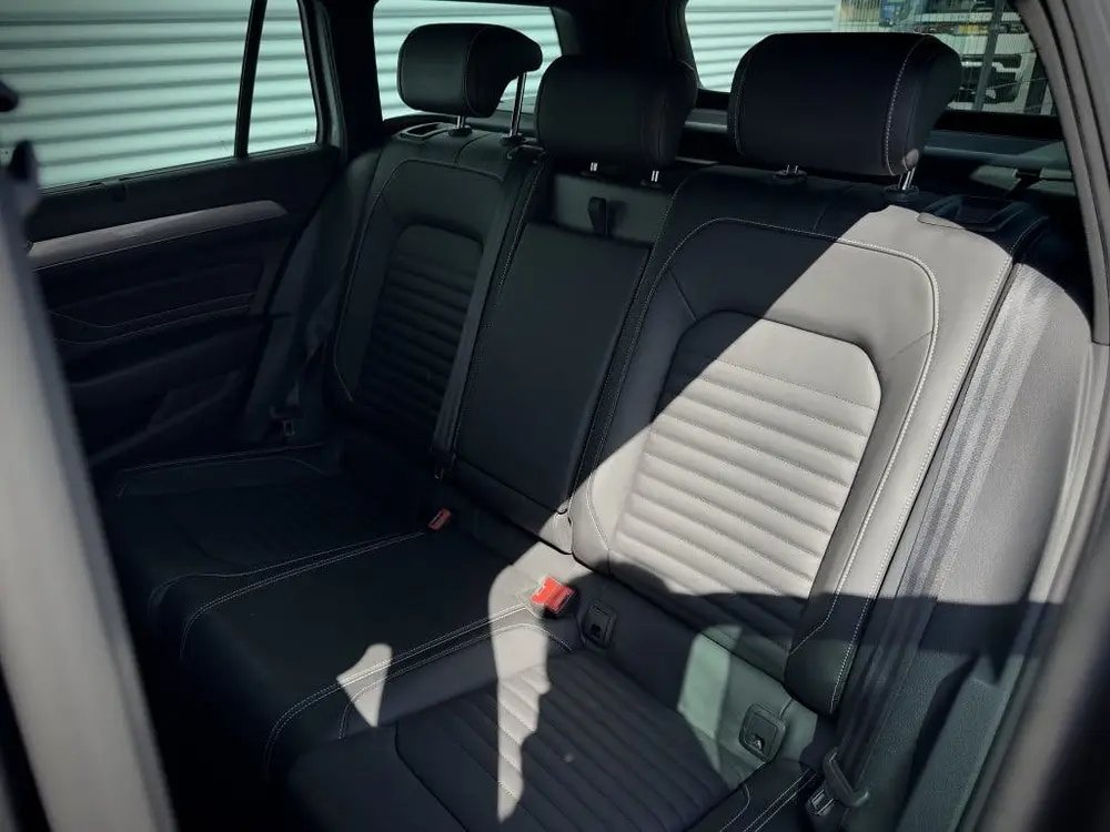 Volkswagen Passat Variant GTE | Panorama | Trekhaak | Leder uit 2022, foto 9
