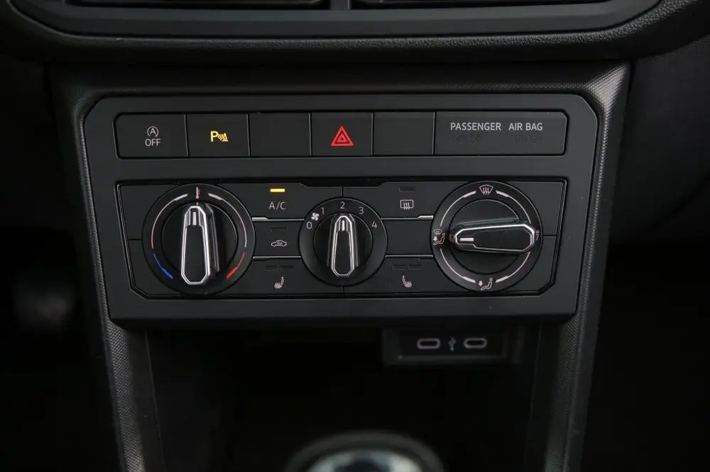 Volkswagen T-Cross 1.0 TSI Life Bns (bj 2021) uit 2021, foto 9