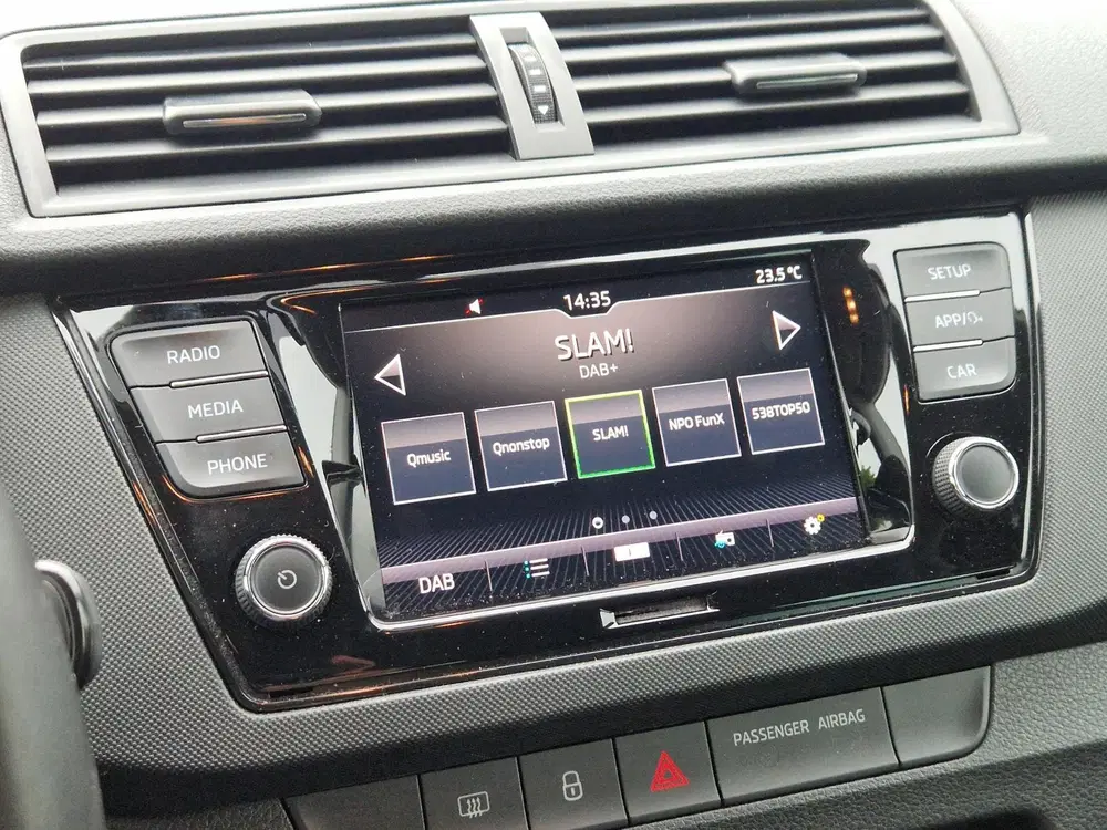 Skoda Fabia 1.0 TSI Ambition AIRCO CRUISE CARPLAY uit 2021, foto 15