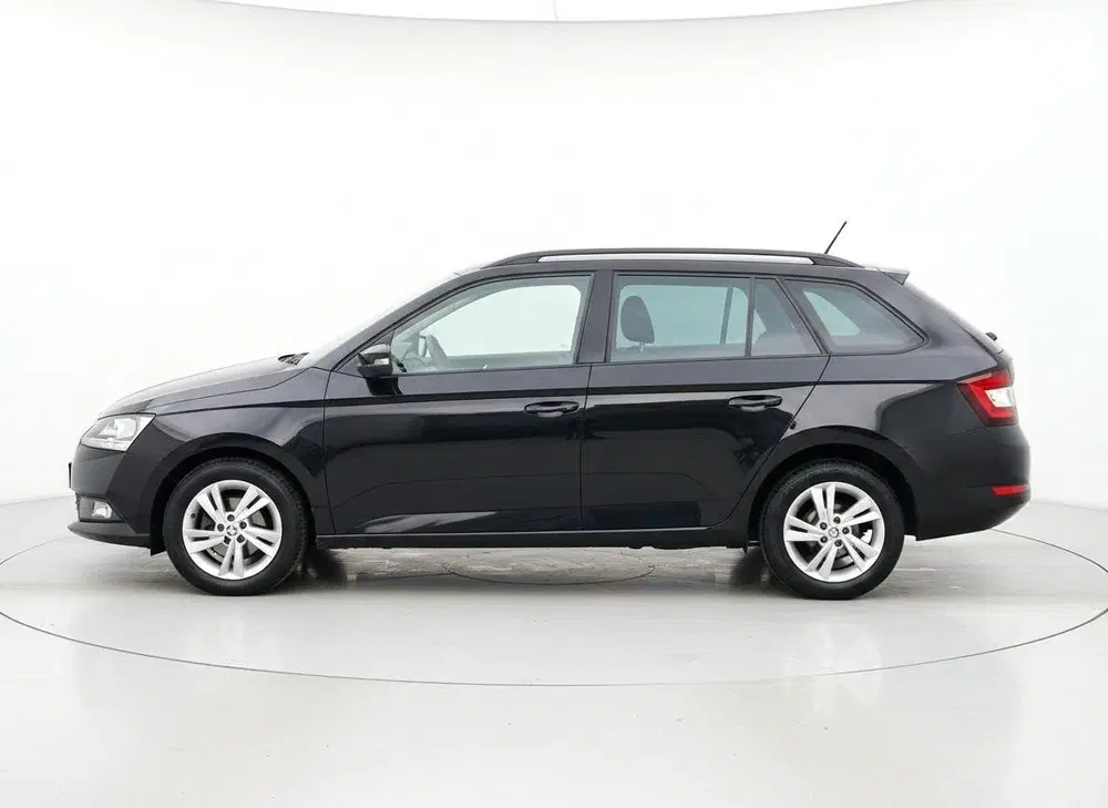 Skoda Fabia 1.0 TSI Ambition AIRCO CRUISE CARPLAY uit 2021, foto 4