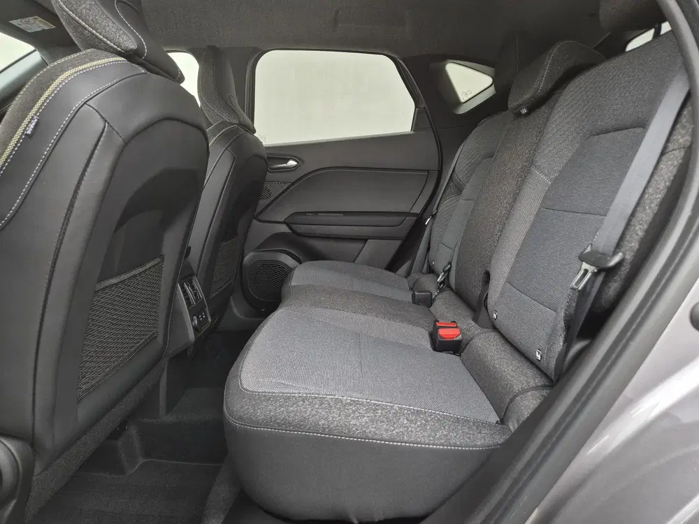 Mitsubishi ASX 1.6 HEV AT First Edition uit 2025, foto 11