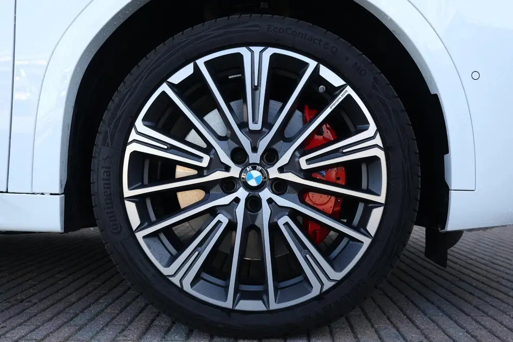 BMW iX2 eDrive20 67 kWh M Sport Edition uit 2026, foto 6