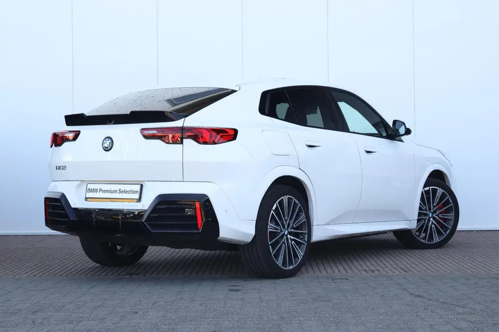 BMW iX2 eDrive20 67 kWh M Sport Edition uit 2026, foto 7