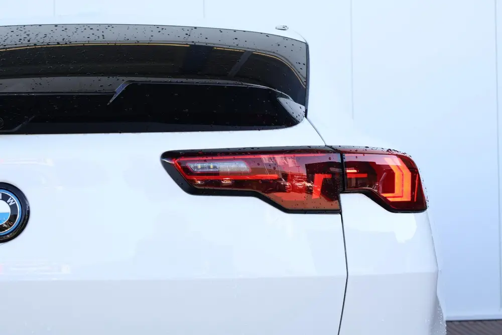 BMW iX2 eDrive20 67 kWh M Sport Edition uit 2026, foto 9