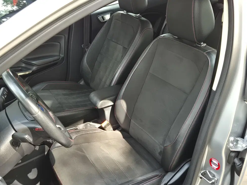 Ford EcoSport EcoSport 1.0 EcoBoost ST-Line 125PK uit 2019, foto 12