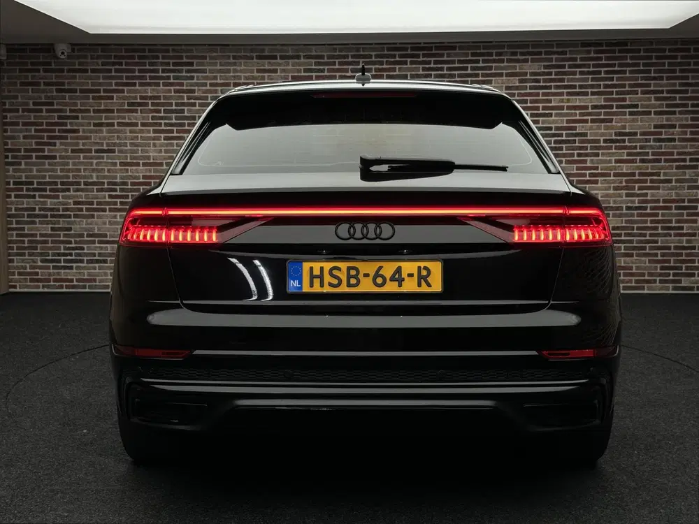 Audi Q8 55 TFSI e quattro Pro S-Line uit 2021, foto 7