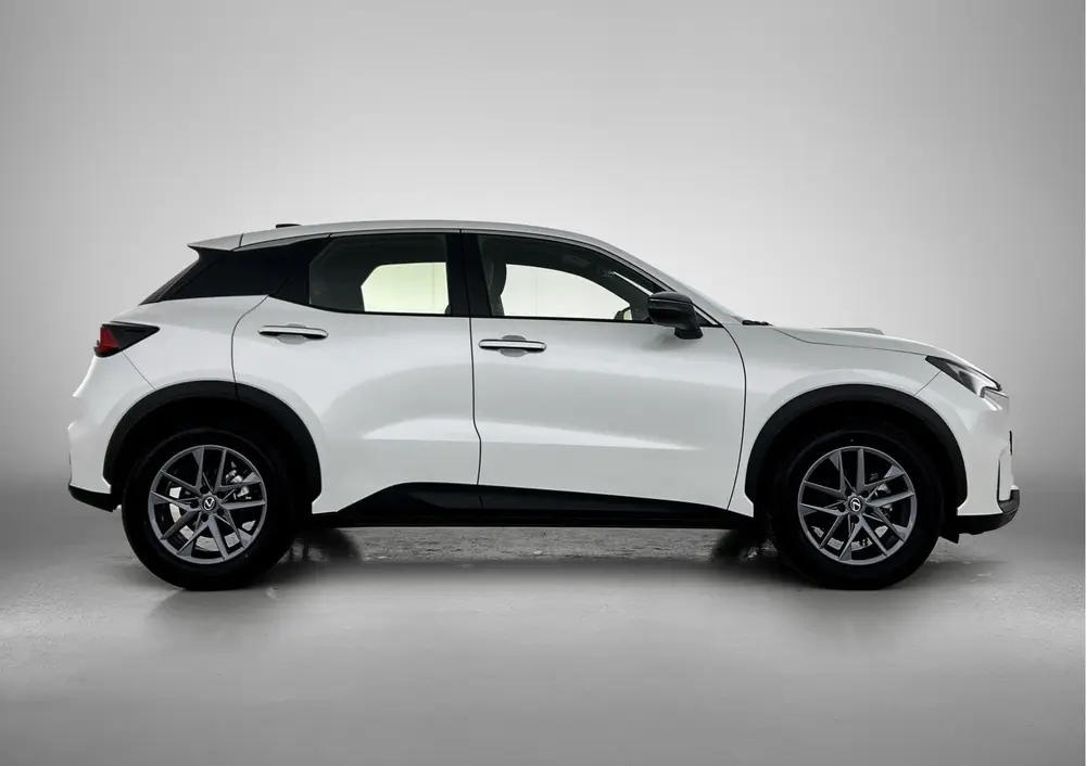 Lexus LBX Business Line 2WD uit 2025, foto 12