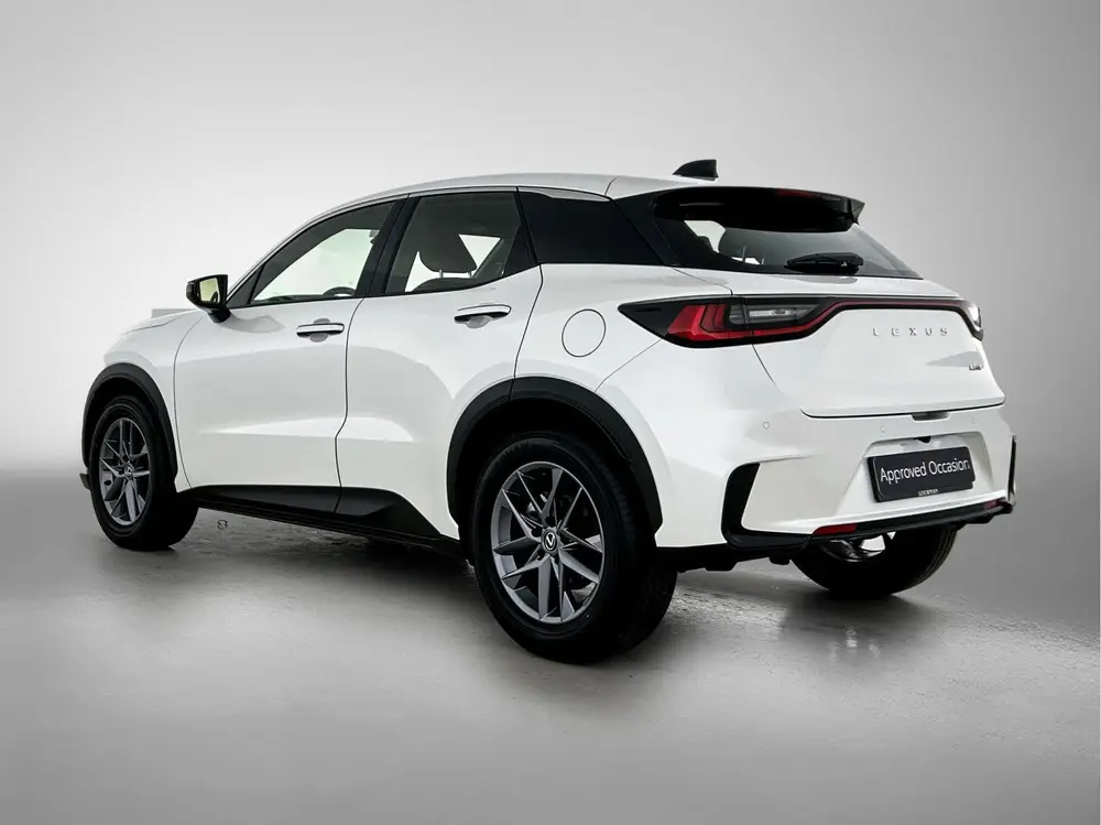 Lexus LBX Business Line 2WD uit 2025, foto 14